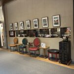 六本木　東京ミッドタウン　THE COVER NIPPON  オーストリッチチェア